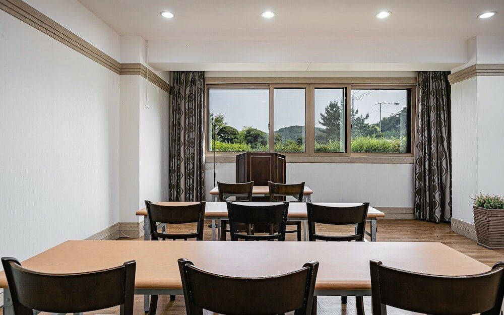 Фото Incheon Prince Hotel