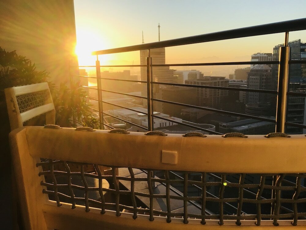 Фото Urban Elephant 16 on Bree