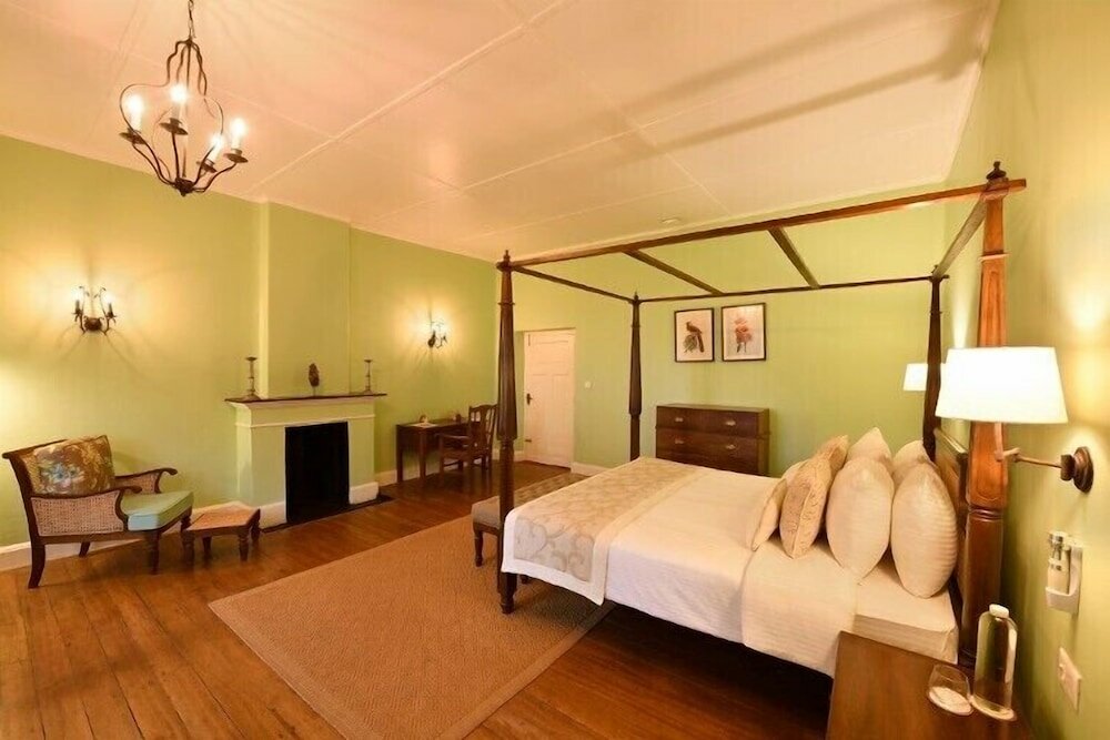 Фото Amã Stays & Trails Tea Estate Bungalows, Munnar