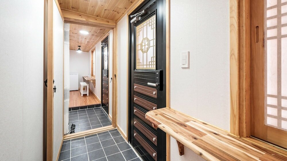 Фото Gyeongju Nenugnam20 Hanok Pension