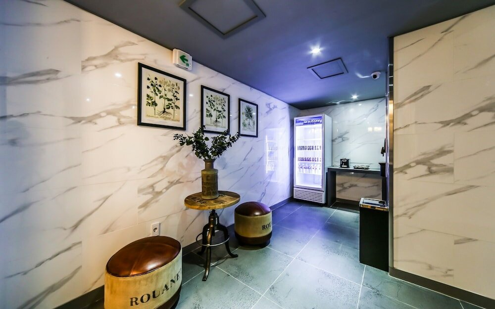 Фото Gimhae Eobangdong The Gentle Hotel