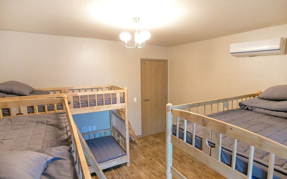 Фото Yangyang Sea Garden Guesthouse