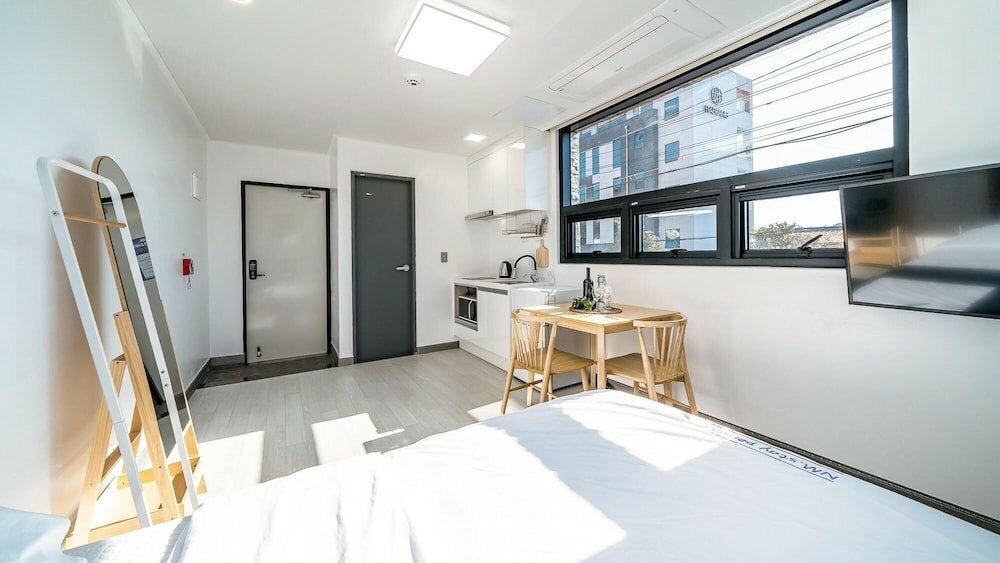 Фото Yeosu Nangmanstay Pension