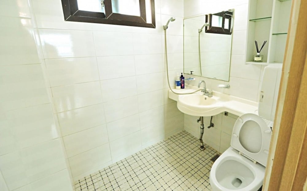 Фото Eurwangni Marine Camp Pension