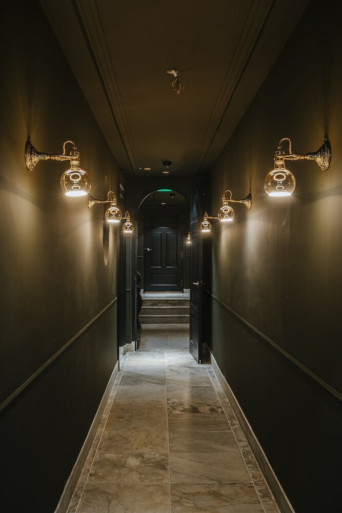 Фото Hotel The Noblemen