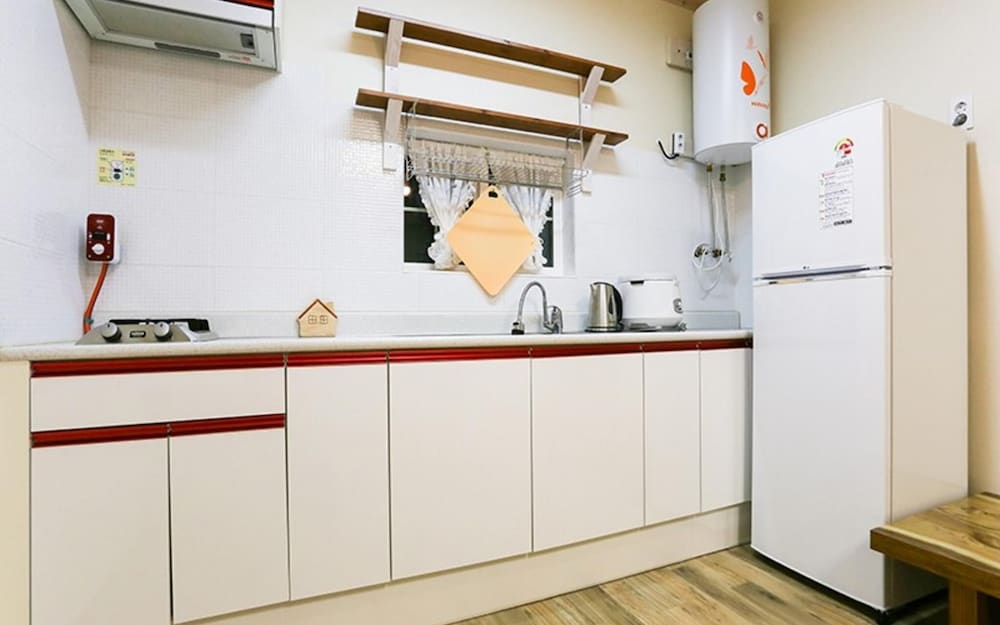 Фото Geochang Time Stay Pension