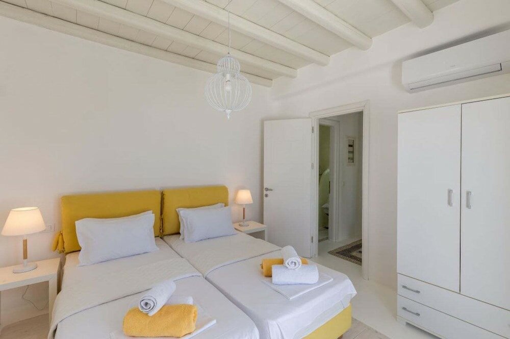 Фото Villa Mirabelle