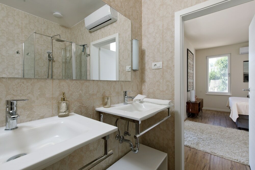 Фото Villa Anadea