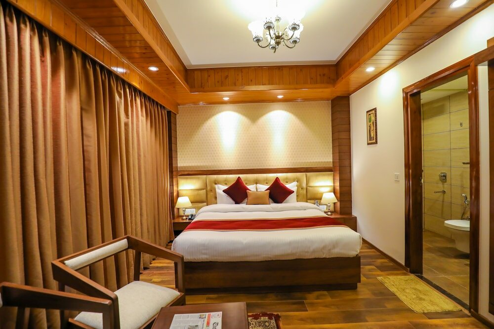 Фото Clarkes hotel, A grand heritage hotel since 1898