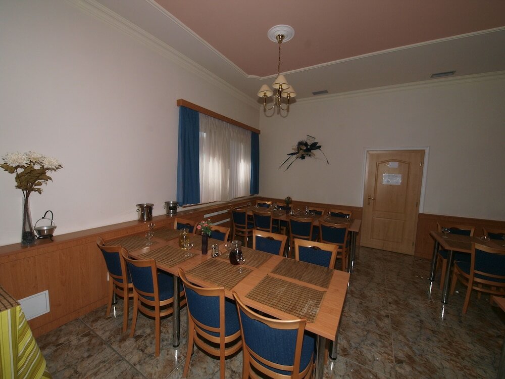 Фото Holiday Hotel Macocha