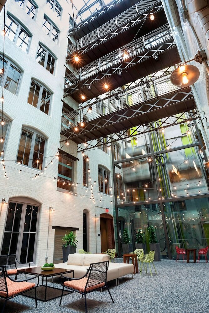 Фото Residence Inn by Marriott Boston Downtown/Seaport