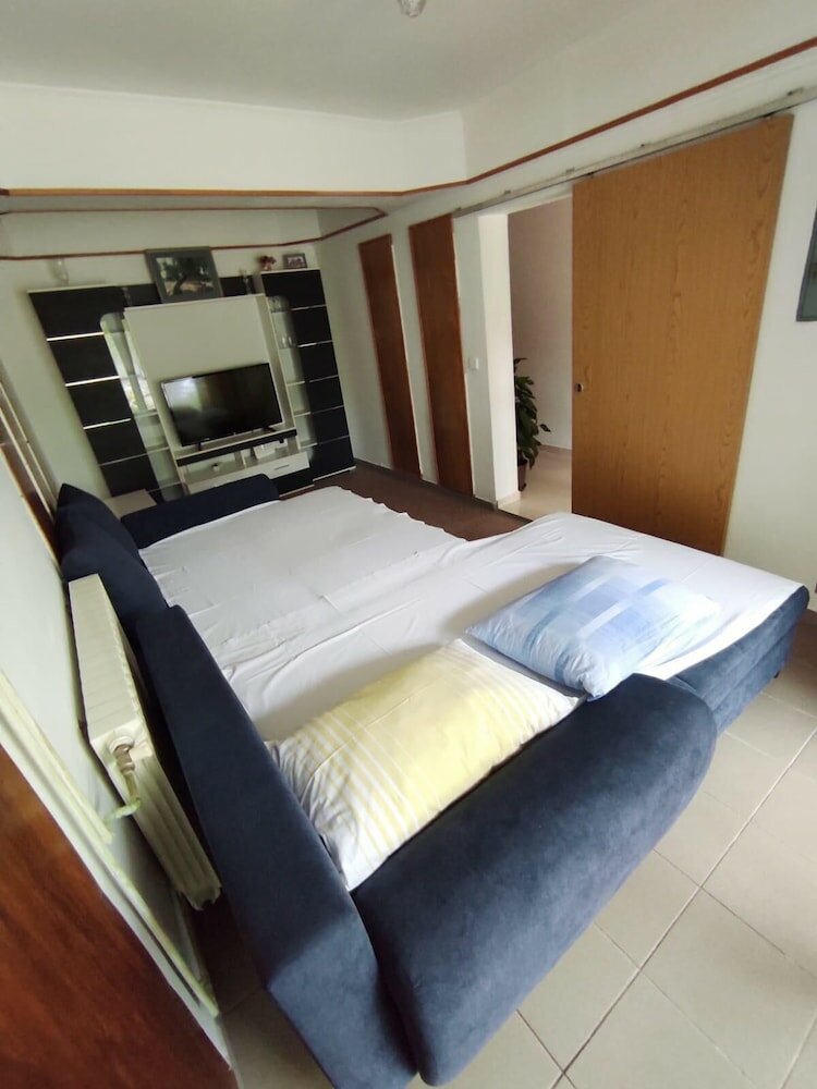 Фото Apartments 4 You