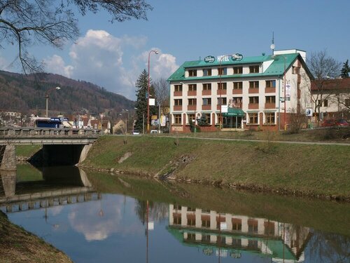 Гостиница Holiday Hotel Macocha в Бланско