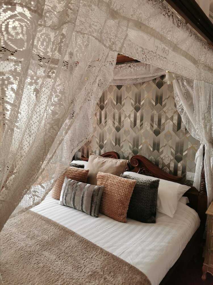 Фото The Trafalgar