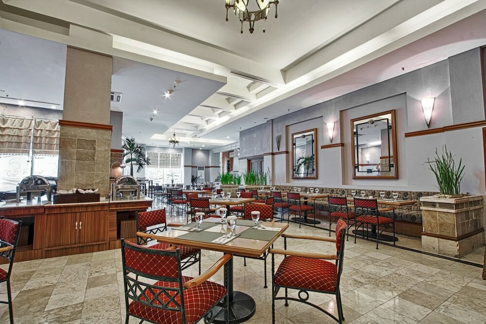 Фото Hotel Sahid Jaya Makassar City Centre