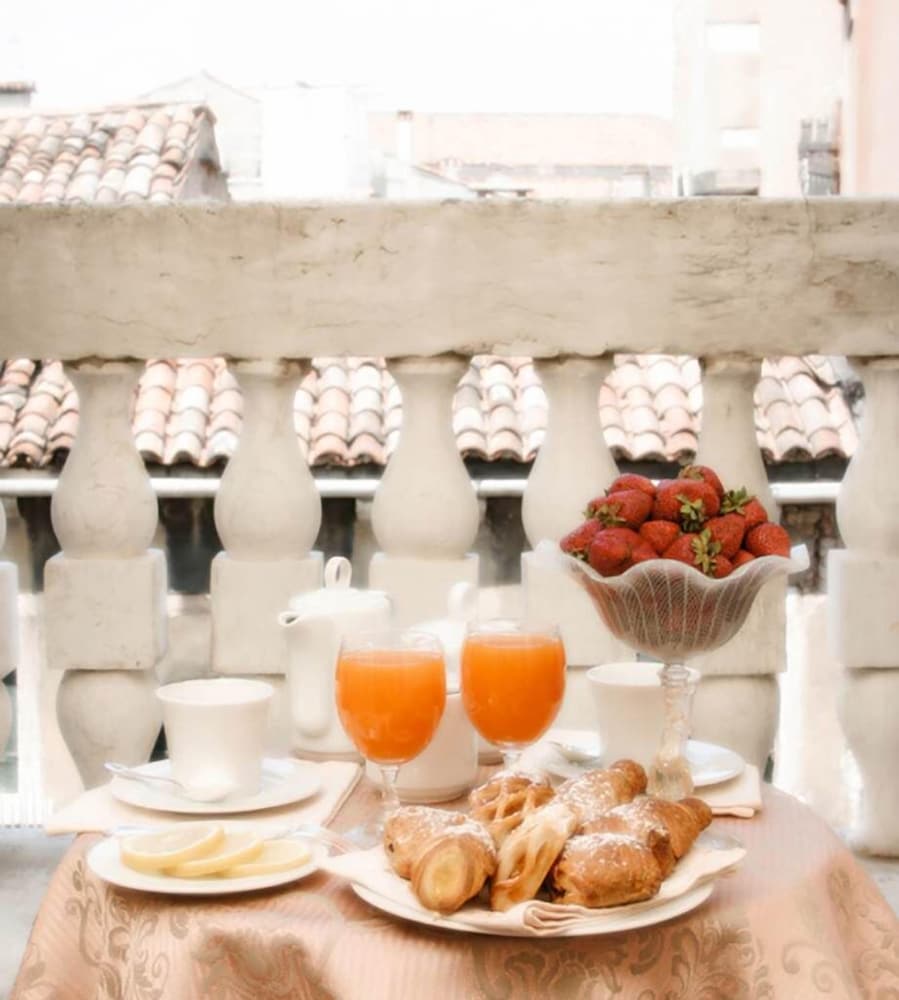 Фото Duodo Palace Hotel