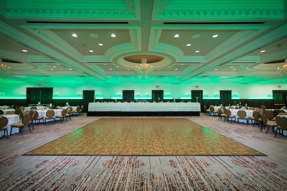 Фото Radisson Hotel Cincinnati Riverfront