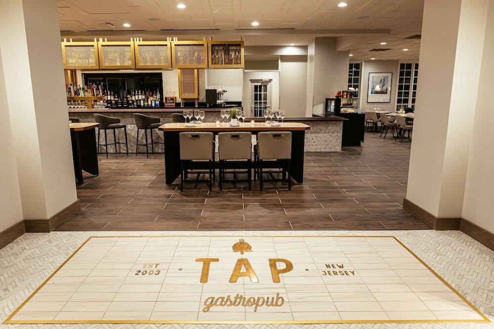 Фото Somerset Hills Hotel, Tapestry Collection by Hilton