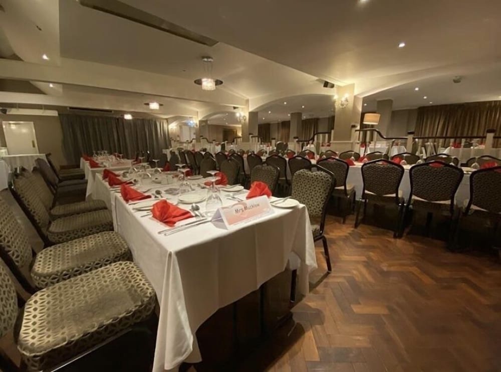 Фото The Great Barr Hotel