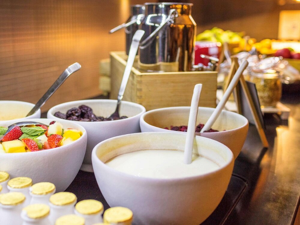 Фото Novotel Edinburgh Centre