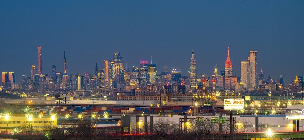 Фото DoubleTree by Hilton Hotel Newark Airport