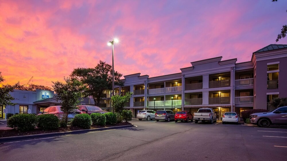 Фото Best Western Savannah Historic District