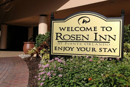 Гостиница Rosen Inn at Pointe Orlando в Орландо