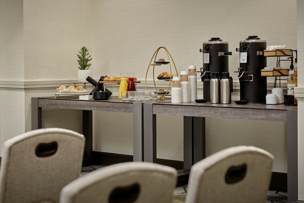 Фото Sheraton Denver Downtown Hotel