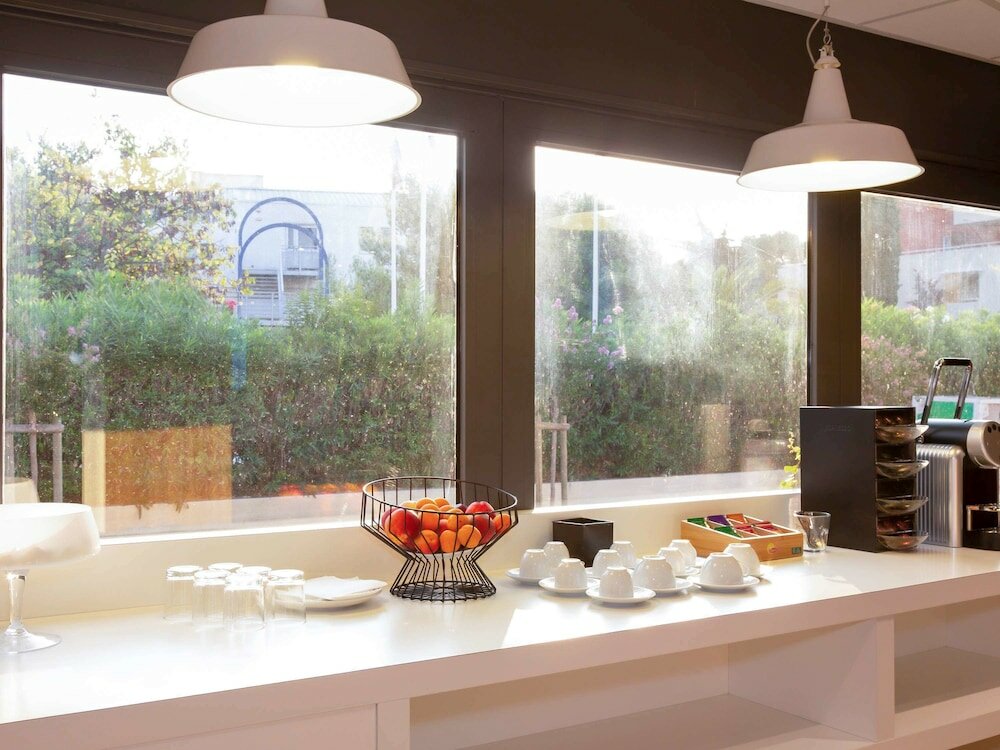 Фото Ibis Montpellier Sud