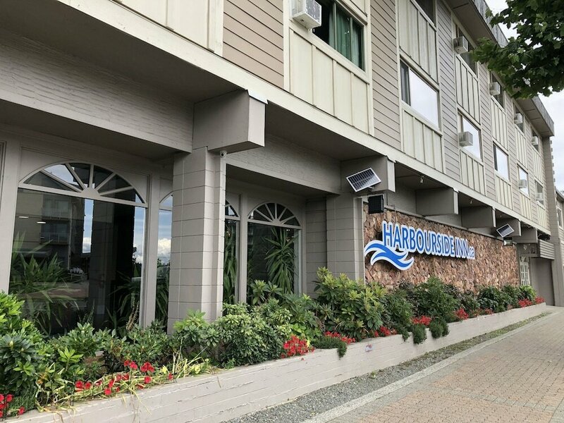 Гостиница Harbourside Inn в Кэмпбелл-Ривер