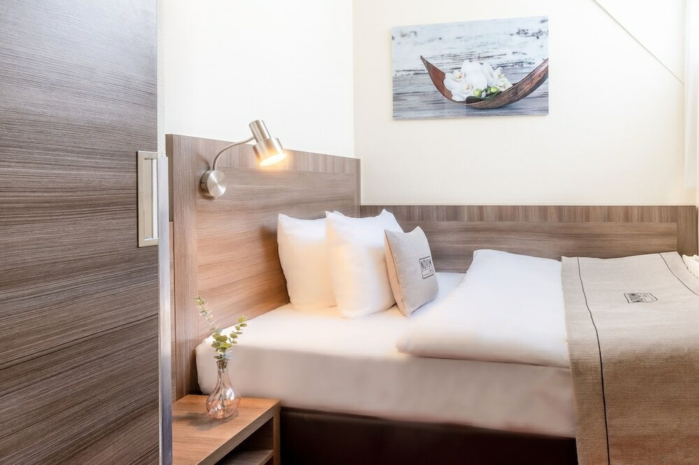 Фото Hotel Leonet