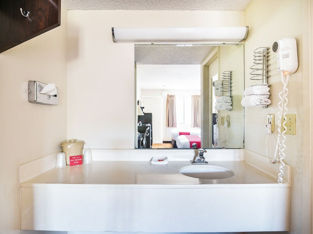 Фото Americas Best Value Inn Amarillo Downtown