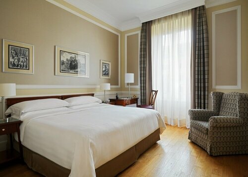 Гостиница Rome Marriott Grand Hotel Flora в Риме