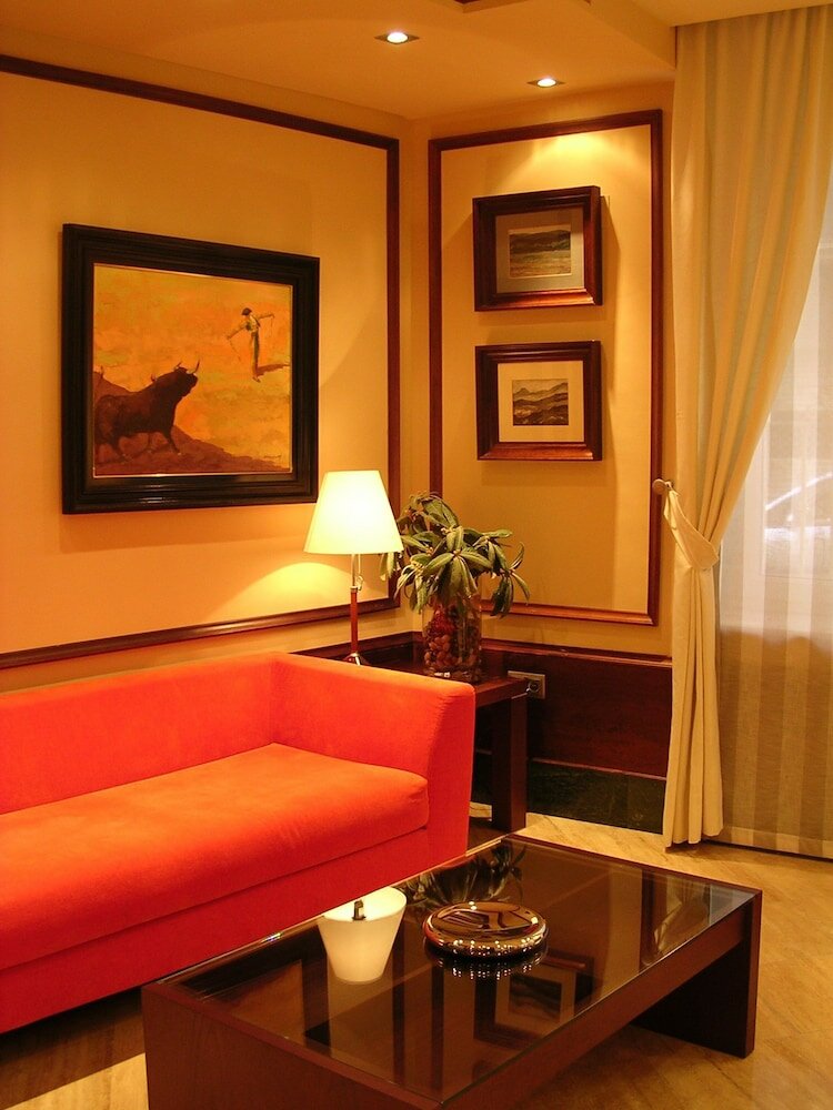 Фото Hotel Cervantes