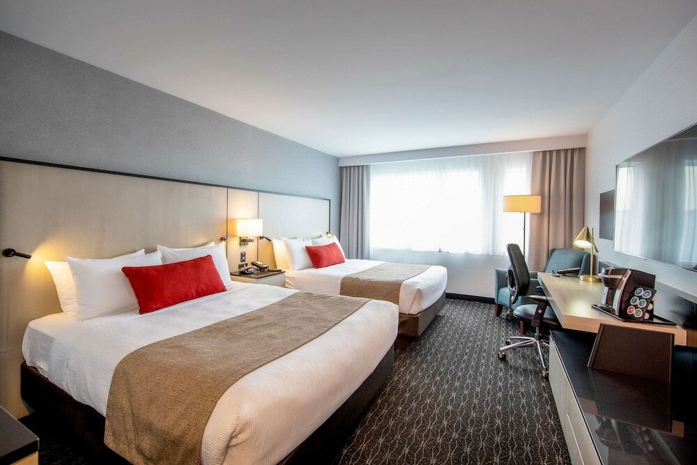 Фото Quality Inn & Suites Brossard