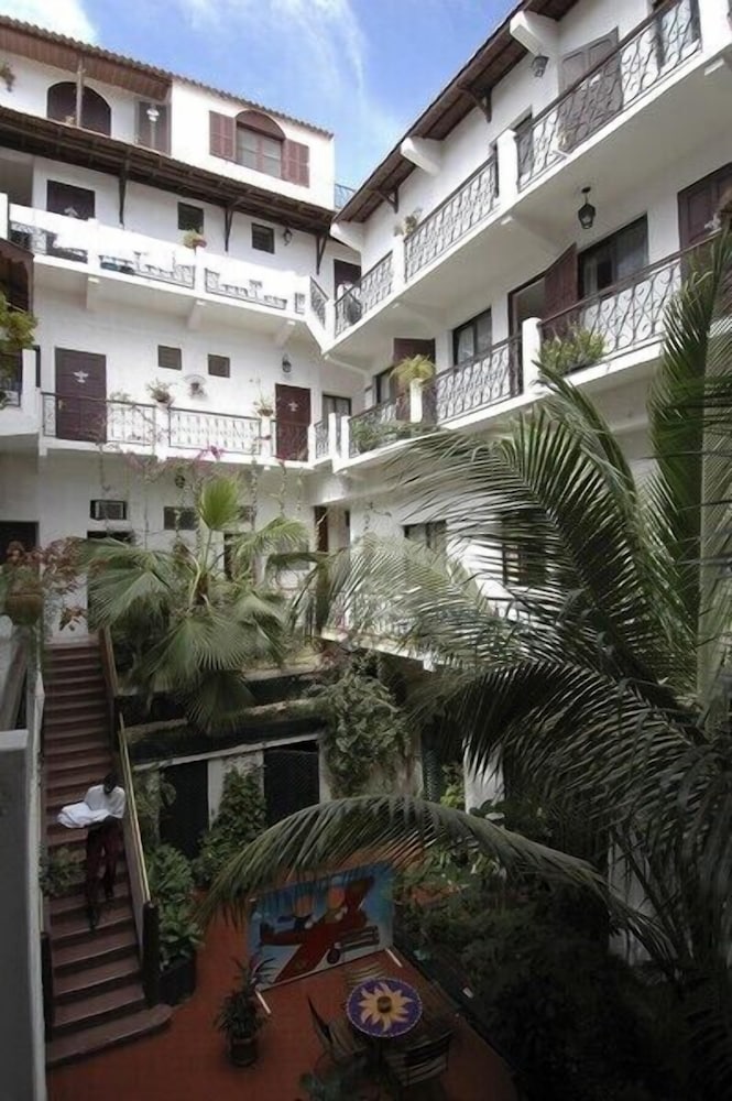 Фото Hôtel de la Poste