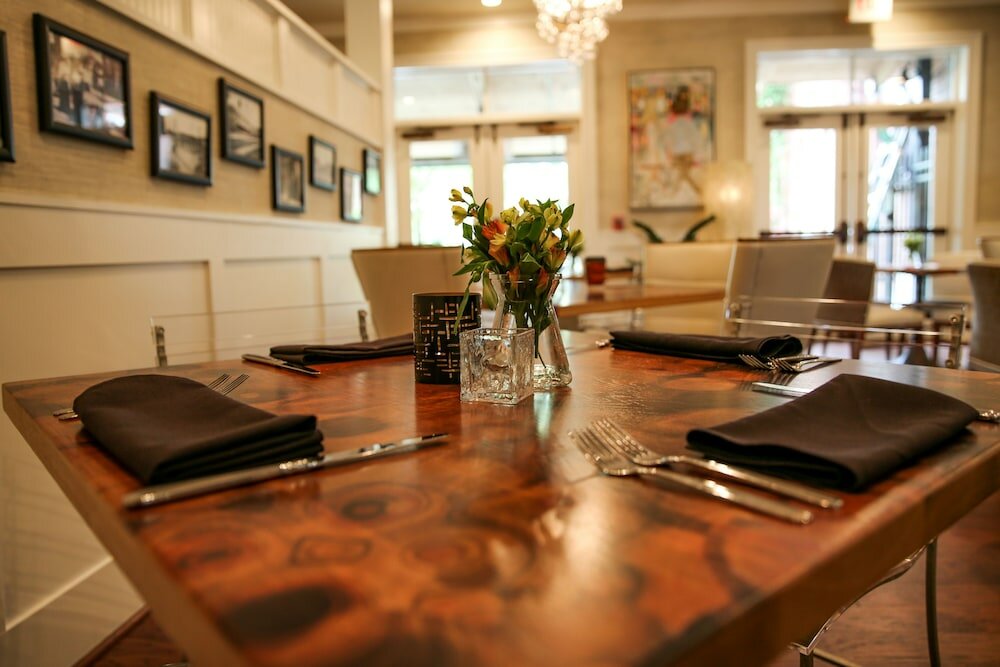 Фото The Inn at the Crossroads