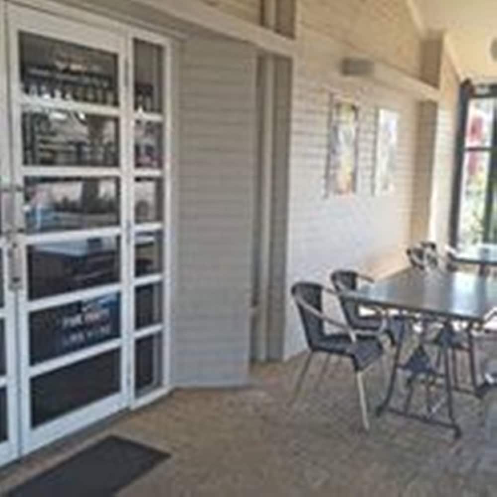 Фото The Civic Hotel