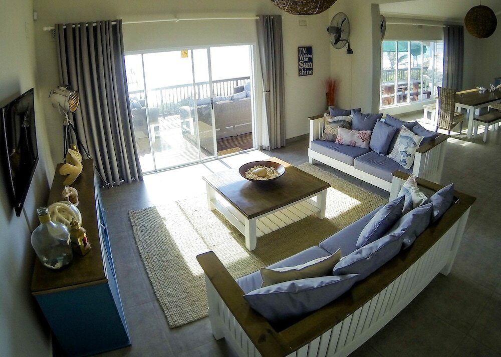 Фото Amanzi Beach House