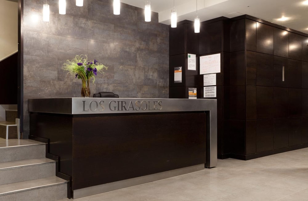 Фото Los Girasoles