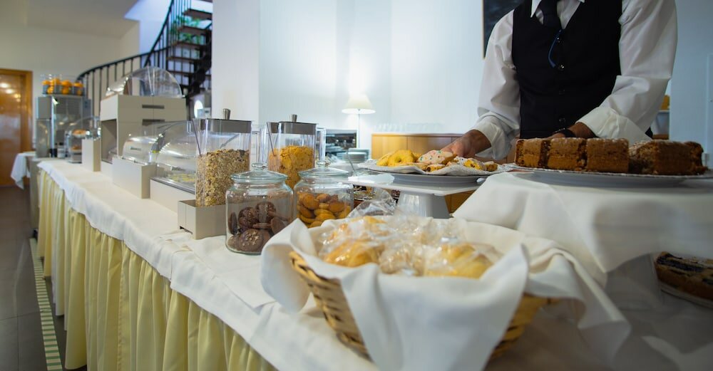 Фото Hotel Mistral 2