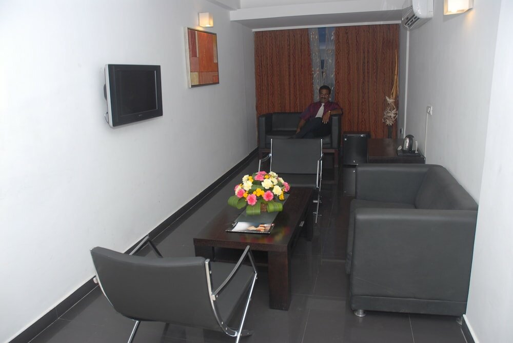 Фото Metropark Inn