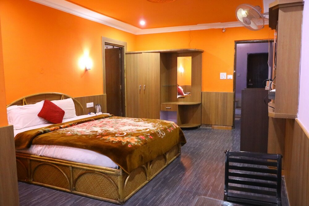 Фото Hotel The Woodz