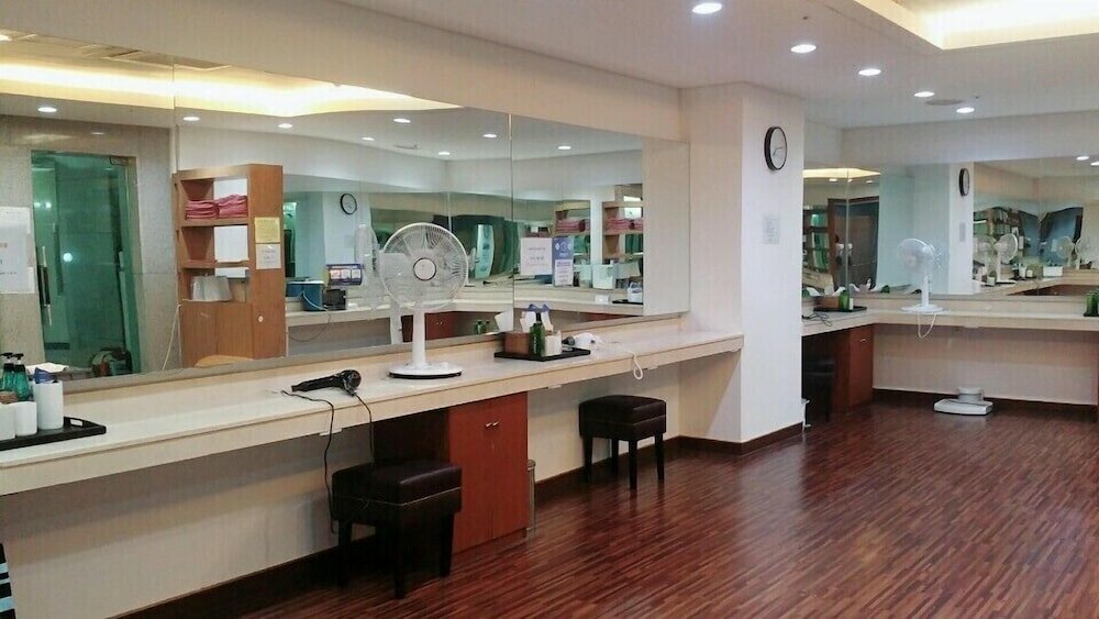 Фото Mudeungpark Hotel