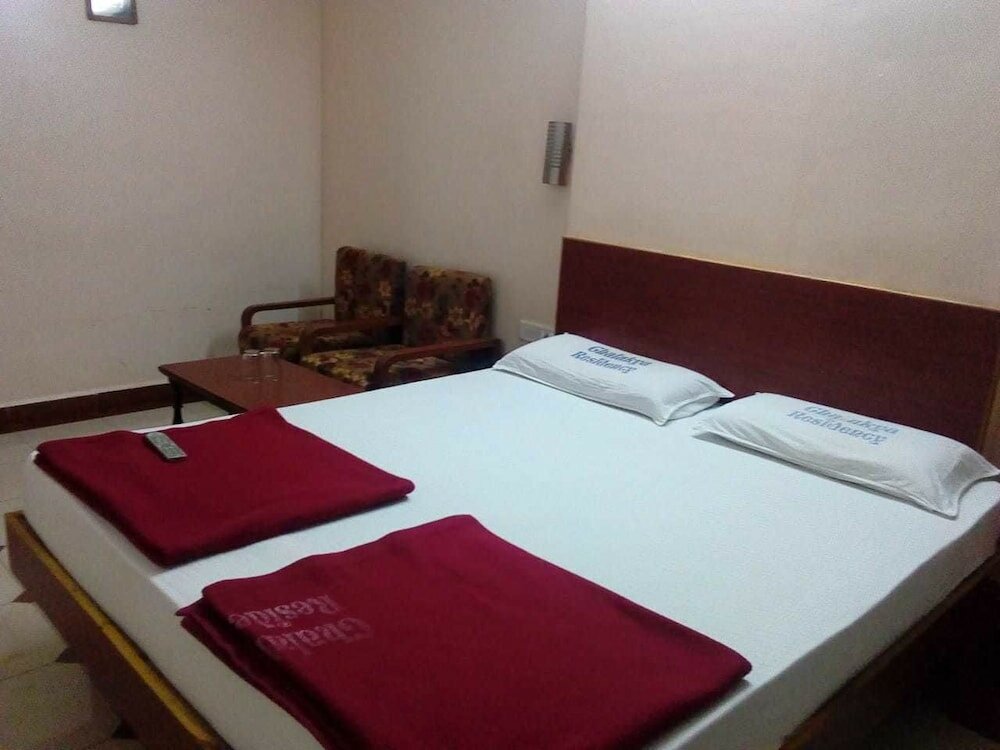 Фото IROOMZ Chalukya Residency