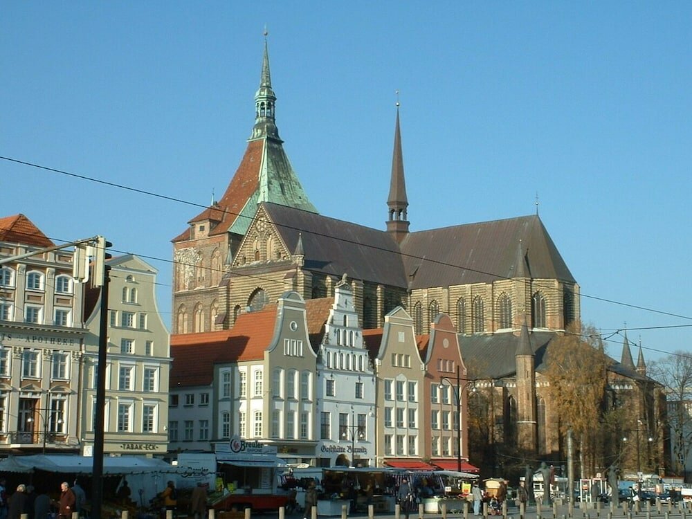 Фото Hotel Pension Zum Alten Fährhaus