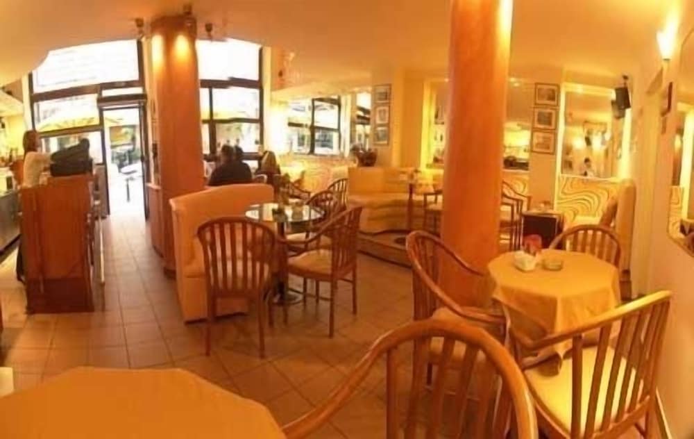 Фото Minoa Hotel