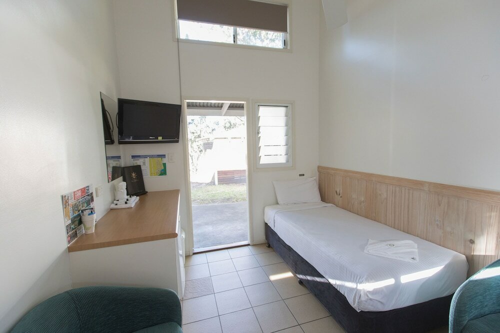 Фото Kirra Beach Tourist Park