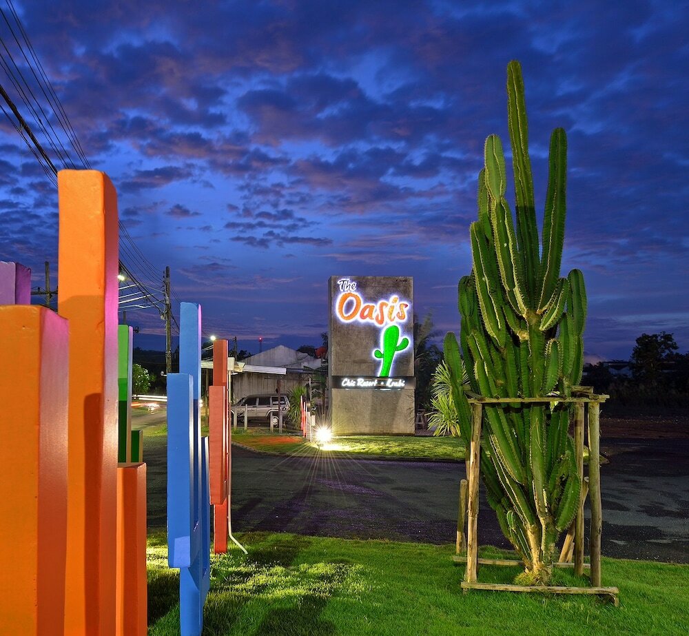 Фото The Oasis Resort