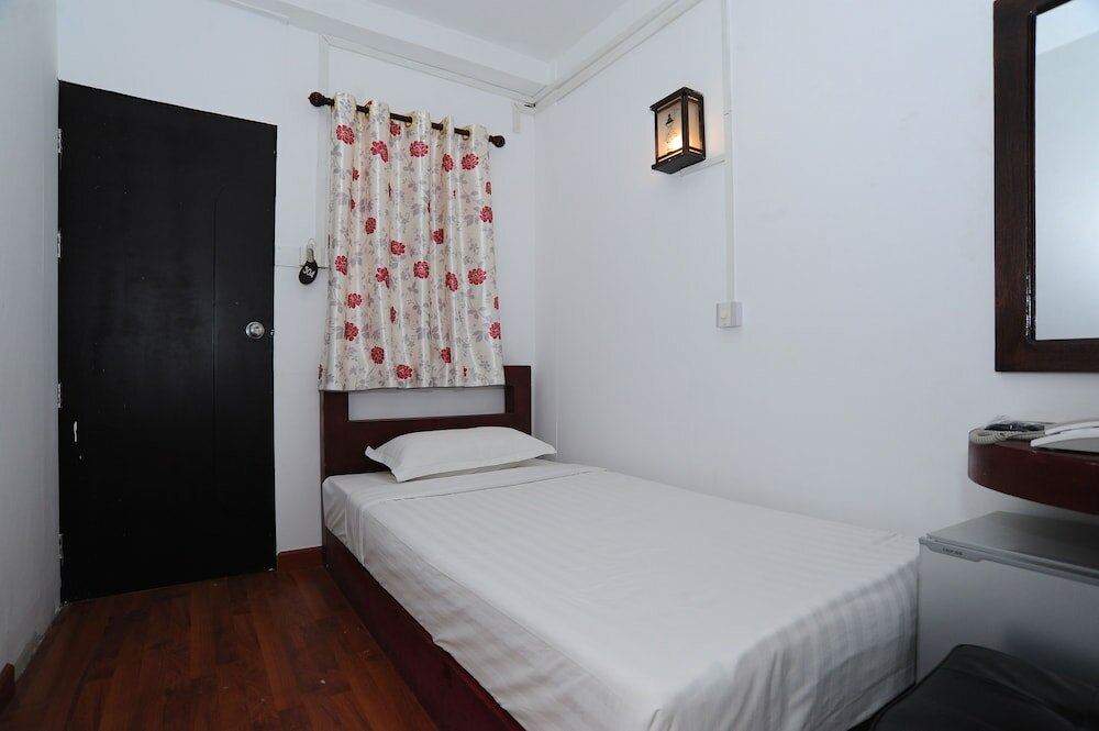 Фото Agga Youth Hotel